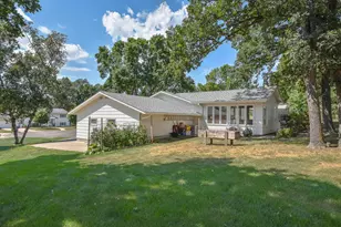 944 Longview Dr, Saint Cloud, MN 56304 - Photo 29