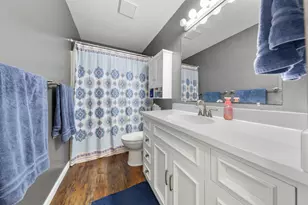 2206 W Hill St, Faribault, MN 55021 - Photo 25