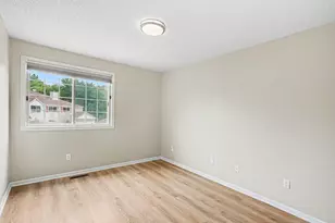 4300 Meghan Ln, Eagan, MN 55122 - Photo 17