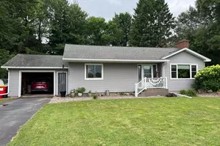 1045 10th Ave, Cumberland, WI 54829 - Photo 3