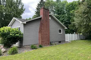 1045 10th Ave, Cumberland, WI 54829 - Photo 5