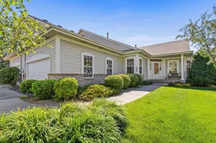 408 Holly Ln N, Oakdale, MN 55128 - Photo 3