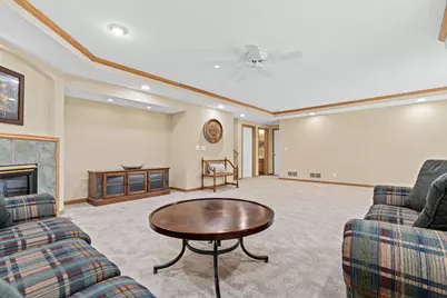 408 Holly Lane N, Oakdale, MN 55128 - Photo 33