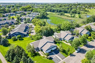 408 Holly Ln N, Oakdale, MN 55128 - Photo 49
