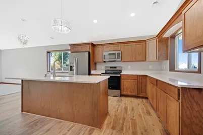 301 Gateway Parkway, Osceola, WI 54020 - Photo 3