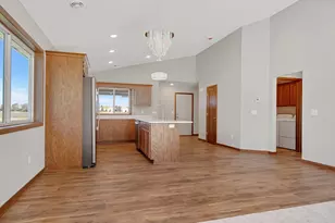301 Gateway Pkwy, Osceola, WI 54020 - Photo 13