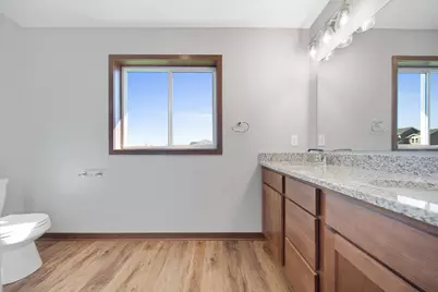 301 Gateway Parkway, Osceola, WI 54020 - Photo 23