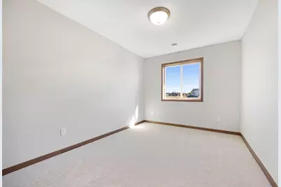 301 Gateway Parkway, Osceola, WI 54020 - Photo 25