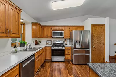 5710 W 139th Street, Savage, MN 55378 - Photo 29