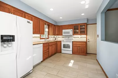 2842 Marion Street, Roseville, MN 55113 - Photo 13