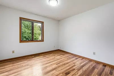 1930 Meadow Lane, Eau Claire, WI 54701 - Photo 13