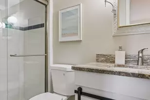 2417 Parkview Blvd, Golden Valley, MN 55422 - Photo 11