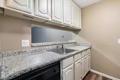 12840 Nicollet Avenue #302, Burnsville, MN 55337 - Photo 9
