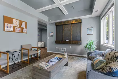 2103 County Road D E #A, Maplewood, MN 55109 - Photo 3
