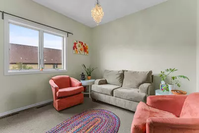 2103 County Road D E #A, Maplewood, MN 55109 - Photo 17