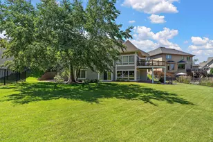 8072 Enclave Cir, Woodbury, MN 55125 - Photo 5