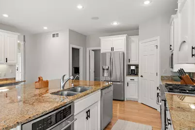 8072 Enclave Circle, Woodbury, MN 55125 - Photo 25