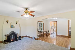 5103 Douglas Dr N, Crystal, MN 55429 - Photo 3