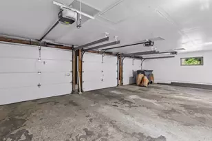 14872 Hickory Ct, Eden Prairie, MN 55346 - Photo 35
