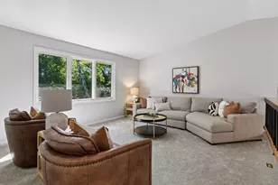 14872 Hickory Ct, Eden Prairie, MN 55346 - Photo 11