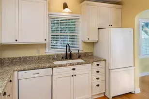 26270 Smithtown Rd, Excelsior, MN 55331 - Photo 13