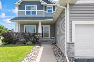 11946 Woodland Pkwy NE, Blaine, MN 55449 - Photo 3