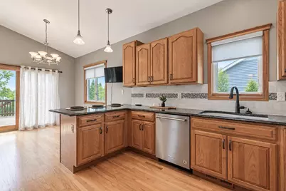 109 Cougar Drive, Mankato, MN 56001 - Photo 13