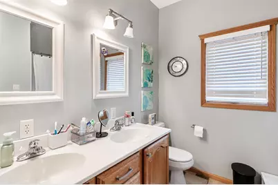 109 Cougar Drive, Mankato, MN 56001 - Photo 11