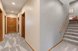 109 Cougar Dr, Mankato, MN 56001 - Photo 43