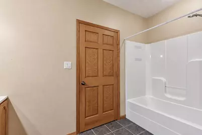 109 Cougar Drive, Mankato, MN 56001 - Photo 45