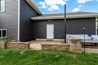 109 Cougar Drive, Mankato, MN 56001 - Photo 3
