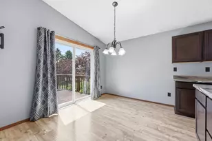 2523 33rd Ave S, Moorhead, MN 56560 - Photo 9