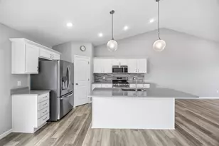19714 English Ave N, Forest Lake, MN 55025 - Photo 5