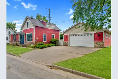 616 N Pierce Avenue, New Richmond, WI 54017 - Photo 3