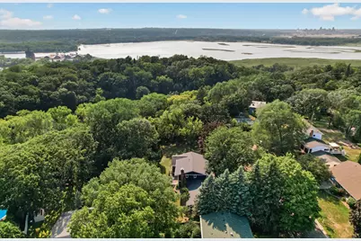 2144 Valley View Place, Saint Paul, MN 55119 - Photo 49