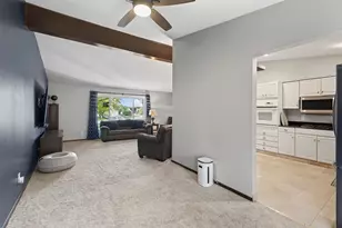 2144 Valley View Pl, Saint Paul, MN 55119 - Photo 13