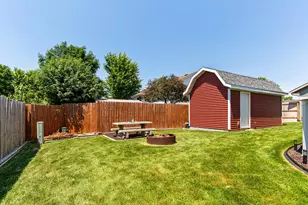 895 Lee St NE, Owatonna, MN 55060 - Photo 11