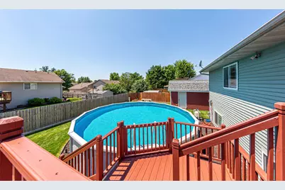895 Lee Street NE, Owatonna, MN 55060 - Photo 9
