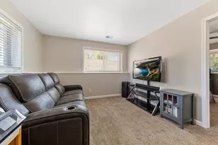 895 Lee St NE, Owatonna, MN 55060 - Photo 17