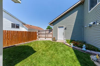 895 Lee Street NE, Owatonna, MN 55060 - Photo 13