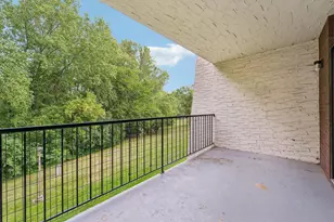2445 Londin Ln E, Maplewood, MN 55119 - Photo 23