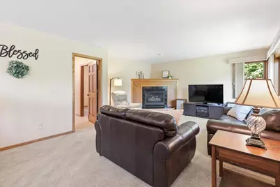 11273 N Eagle Lake Boulevard, Maple Grove, MN 55369 - Photo 11