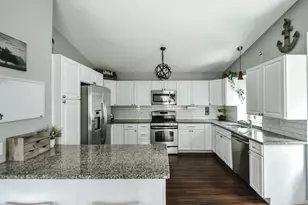 4498 200th St E, Farmington, MN 55024 - Photo 3