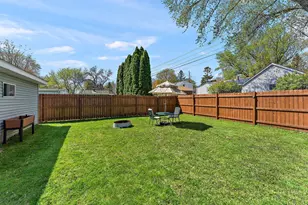 63 Ferndale Street N, Maplewood, MN 55119 - Photo 7