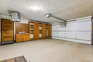 340 Inland Ln N, Plymouth, MN 55447 - Photo 33