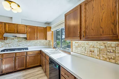 340 Inland Lane N, Plymouth, MN 55447 - Photo 15