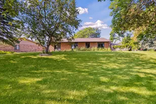 340 Inland Ln N, Plymouth, MN 55447 - Photo 37