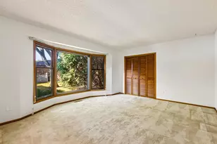 340 Inland Ln N, Plymouth, MN 55447 - Photo 19