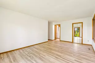 340 Inland Ln N, Plymouth, MN 55447 - Photo 25