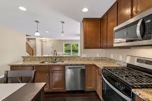 611 Whitall St, Saint Paul, MN 55130 - Photo 9